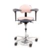 Ergo-support-neig-stsk-bicol-blush-anthras-alu-70-voetbed-lendest-armlegger-type920{{1571315251914}}
